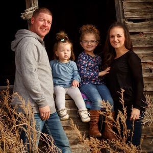 Meet your Posher, April